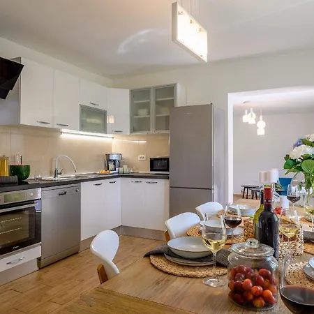 Willa Bellezza Milna (Brac)