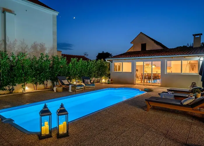 Bellezza * Milna (Brac)