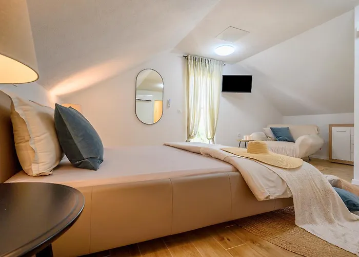 Bellezza * Milna (Brac)